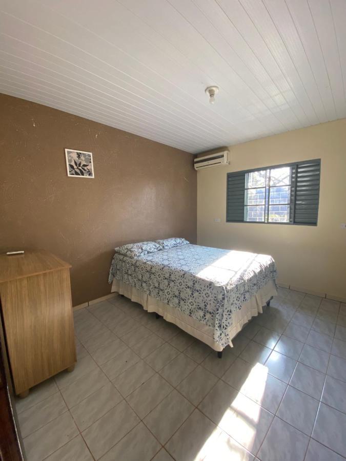 Casa Grande Com 2 Quartos E 1 Suite Foz do Iguaçu Eksteriør bilde
